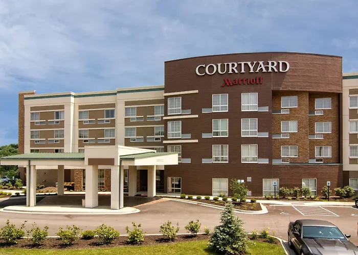 Courtyard By Marriott Clarksburg