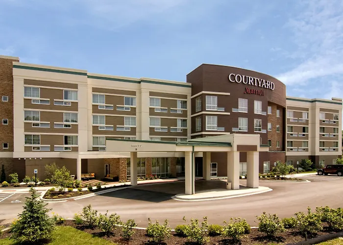 Courtyard By Marriott Clarksburg