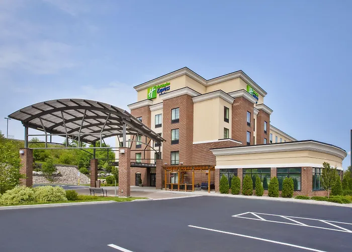Holiday Inn Express & Suites Geneva Finger Lakes By Ihg