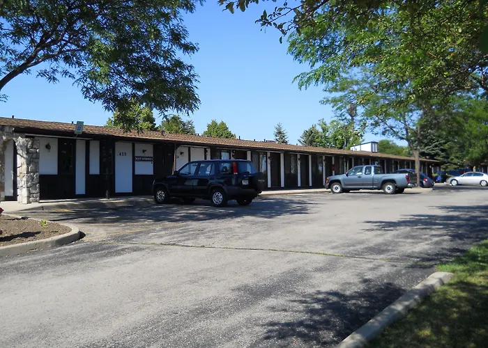 Value Inn Motel - Milwaukee Airport South