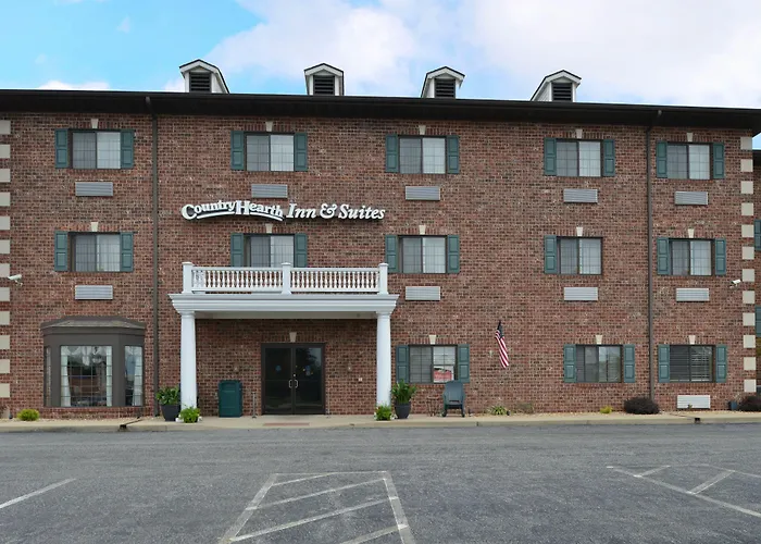 Country Hearth Inn & Suites Edwardsville