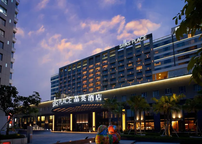 Silks Place