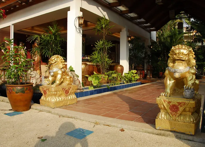 The Expat Hotel Patong