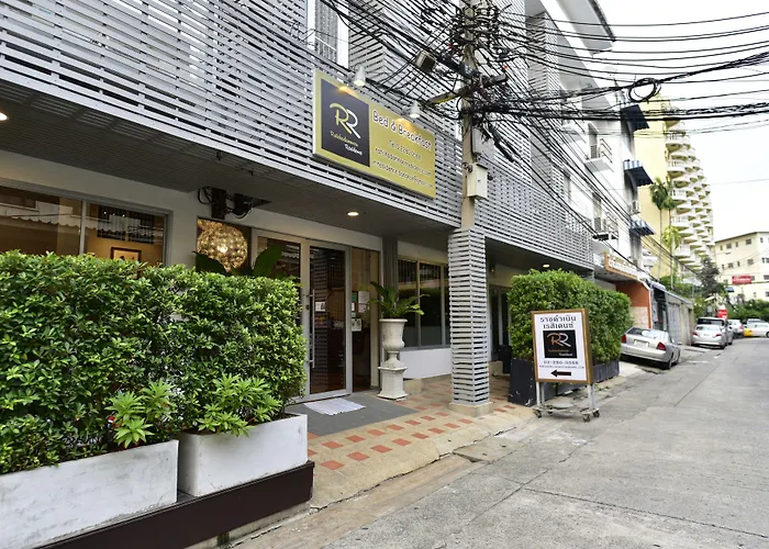 Ratchadamnoen Residence