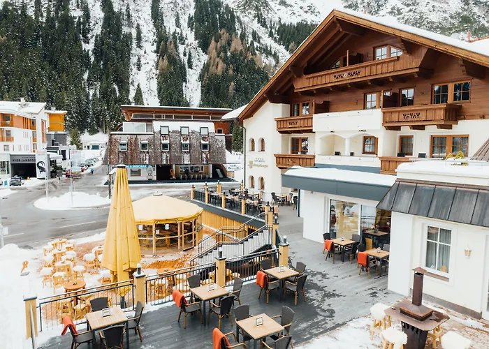 Hotel Mittagskogel Pitztal