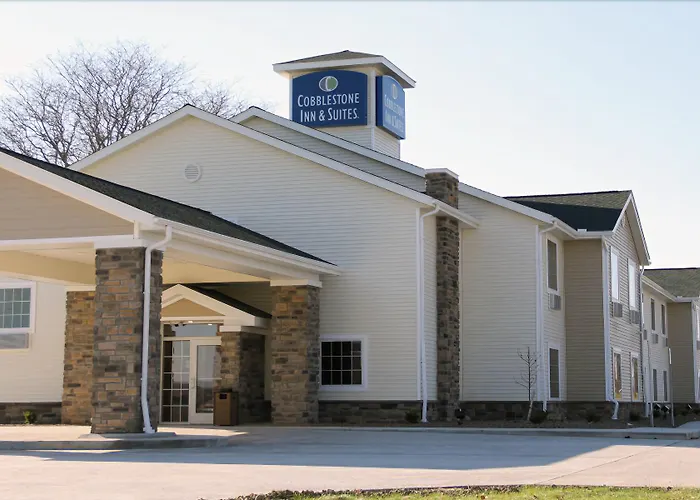 Cobblestone Inn & Suites - Corry