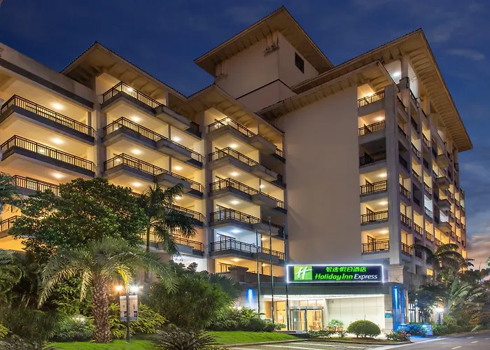 Holiday Inn Express Haikou West Coast By Ihg