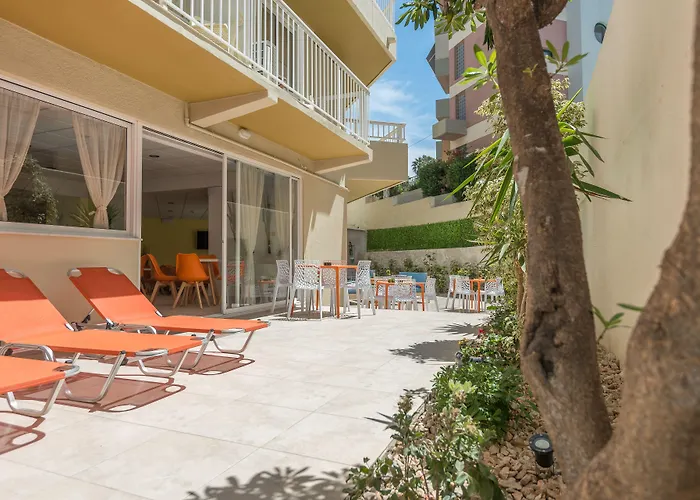 Majestic Hotel - Adults Only