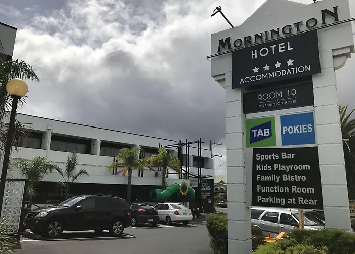 Mornington Hotel