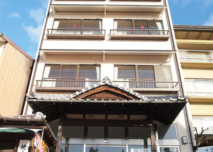 Sakuraya
