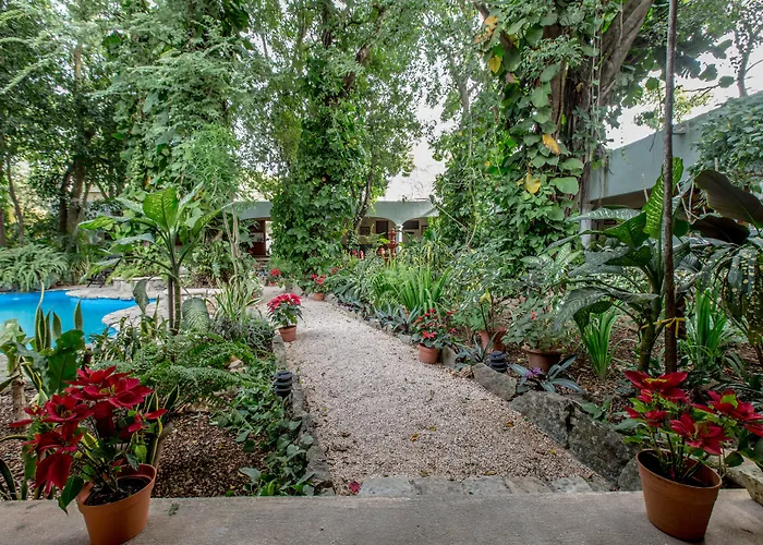 Casa Quetzal Hotel