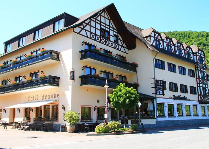 Moselhotel & Restaurant Zur Traube Gmbh