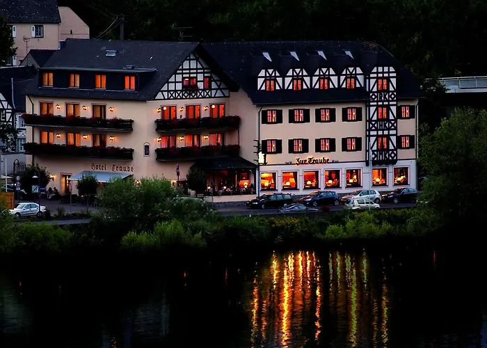 Moselhotel & Restaurant Zur Traube Gmbh