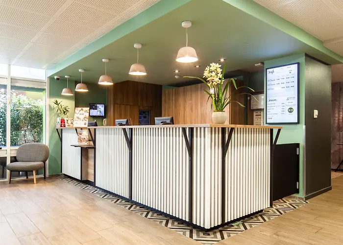 B&B HOTEL Paris Malakoff Parc des Expositions