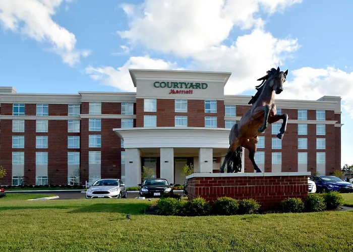 Courtyard By Marriott Youngstown Canfield