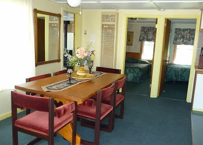 Silver Springs Cottage Resort Harcourt