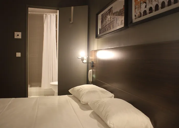 Orly Superior Hotel