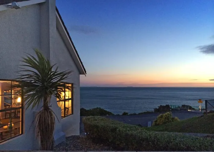 Lands End Hotel Bluff