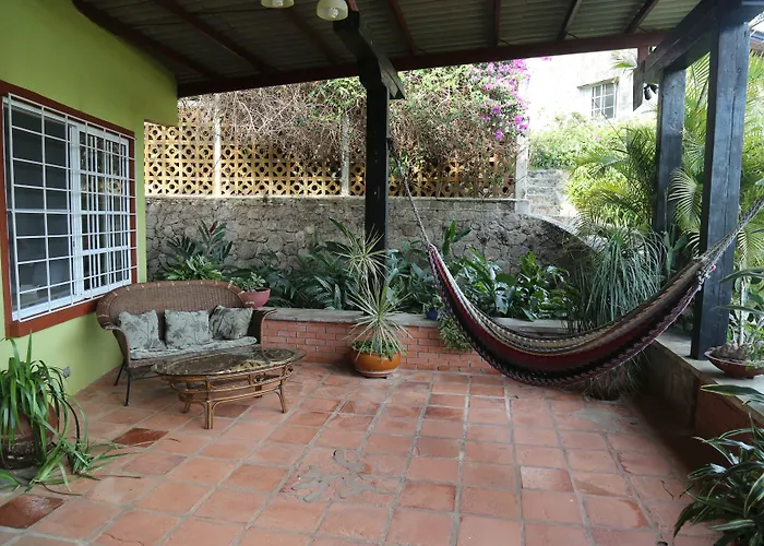 The Golden Frog Inn El Valle de Anton