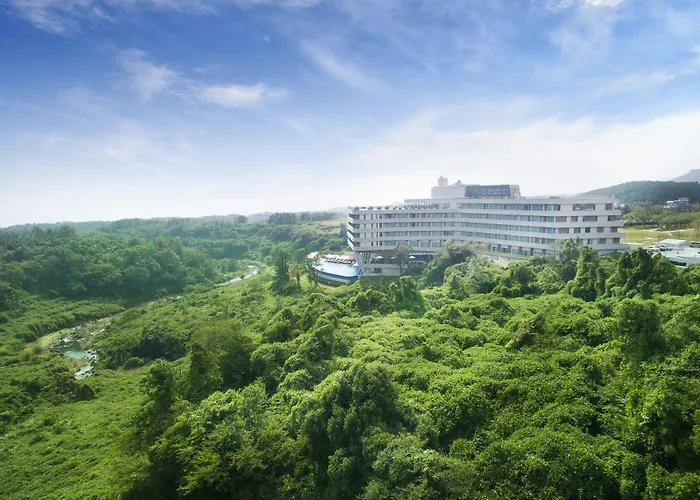 Hidden Cliff Hotel And Nature