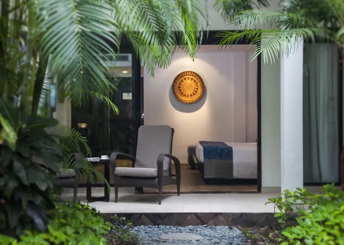 Hotel Away Bali Legian Camakila