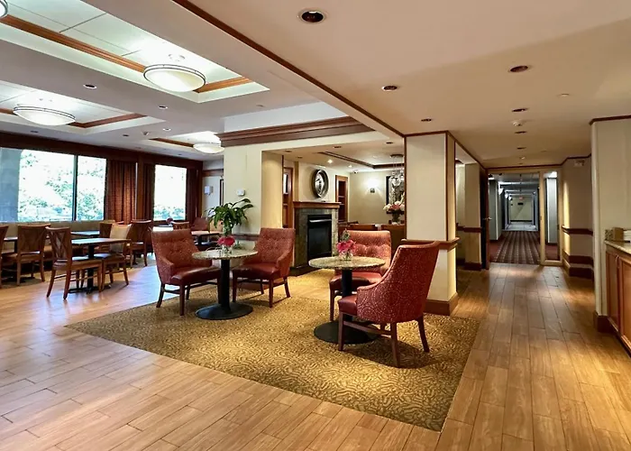 Long Creek Hotel