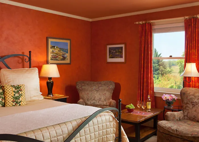 L'Auberge Provencale Inn & Restaurant Boyce