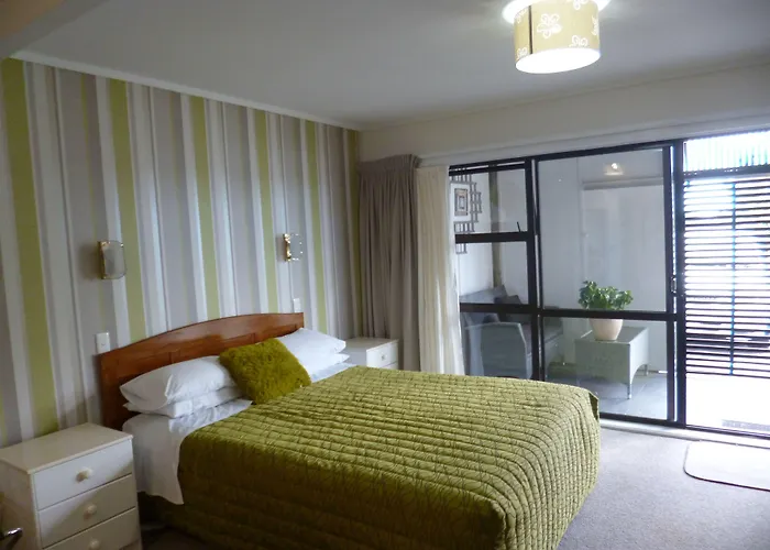 Opua Boutique Seaview Motel
