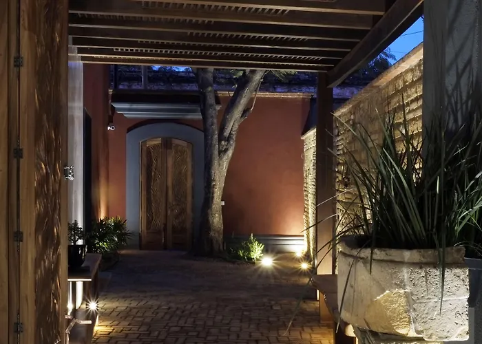 El Callejón Hotel Boutique