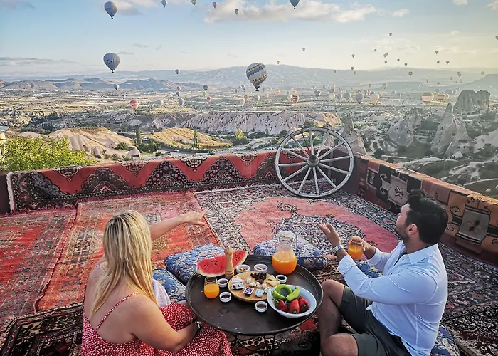 Hermes Cave Hotel