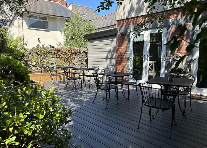 The Riverhouse