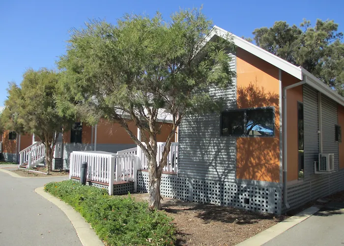 Mandurah Ocean Marina Chalets