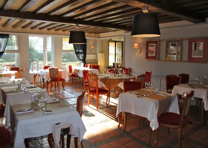 L'auberge Du Cochon D'or Beuzeville