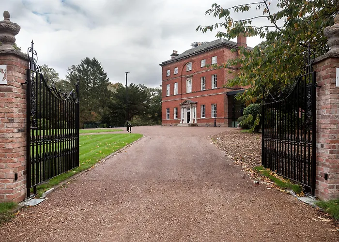 Winstanley House