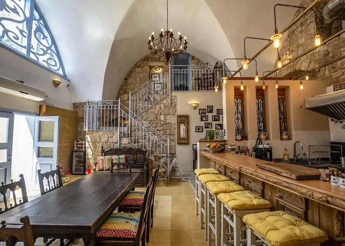 Arabesque Arts & Residency