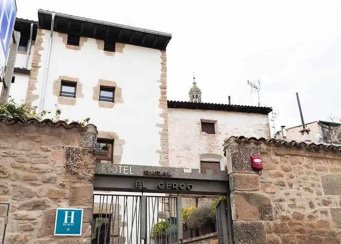 Hotel El Cerco Puente La Reina