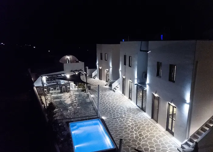 Sun Springs Suites