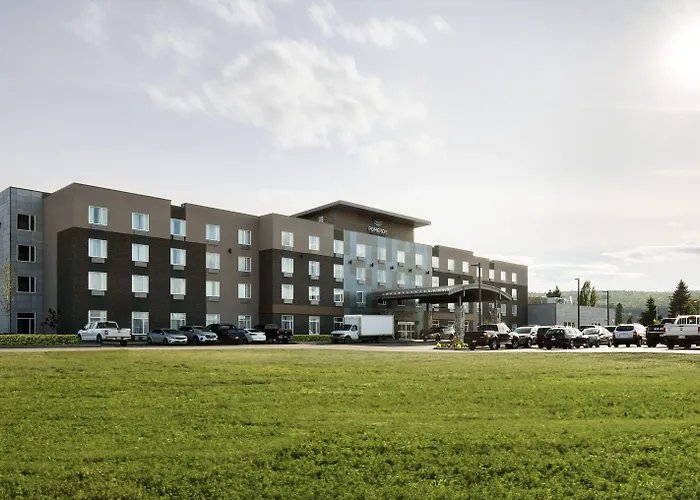 Pomeroy Inn & Suites Prince George