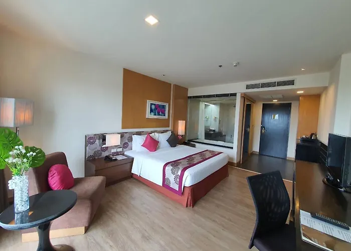 Amaranth Suvarnabhumi Hotel - Free Suvarnabhumi Airport Shuttle