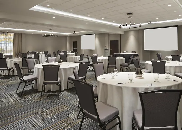 Homewood Suites By Hilton Toronto Vaughan