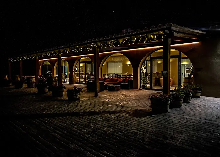 Buil & Gine Wine Hotel