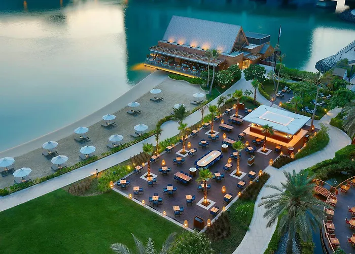 Beach Rotana - All Suites