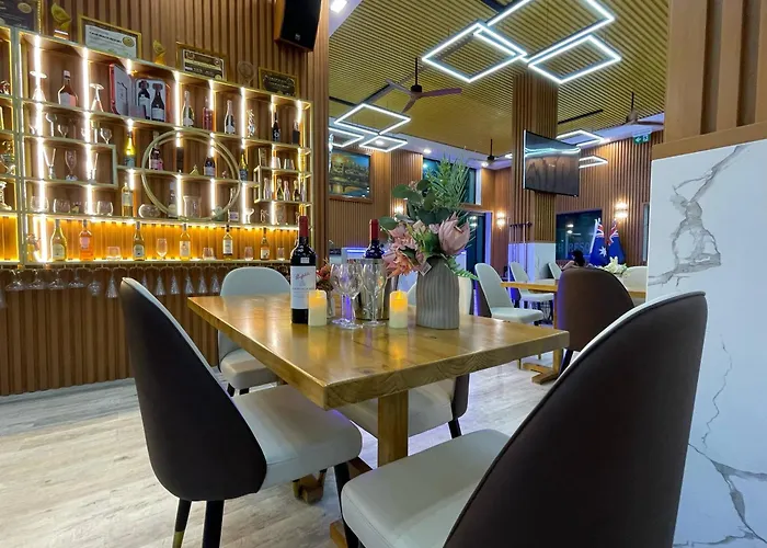 Cave Beach Resort - Boutique Accomodation
