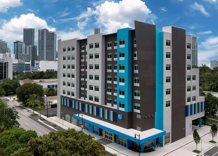Tru By Hilton Miami West Brickell