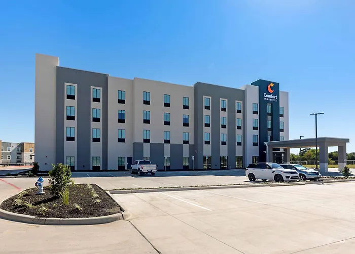 Comfort Inn & Suites Balch Springs - Se Dallas