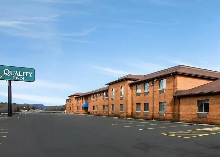 Quality Inn Summersville - New River Area