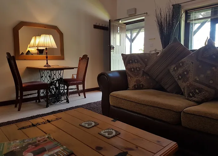 Miltons Country Lodge Lower Langford
