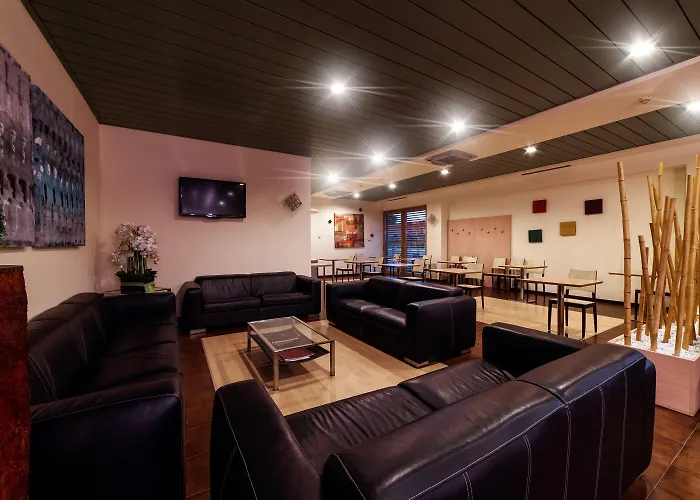 Piranha Hotel E Motel Cameriano