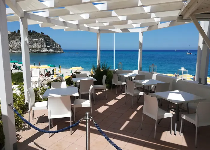 Le Roccette Mare Beach Hotel & Restaurant