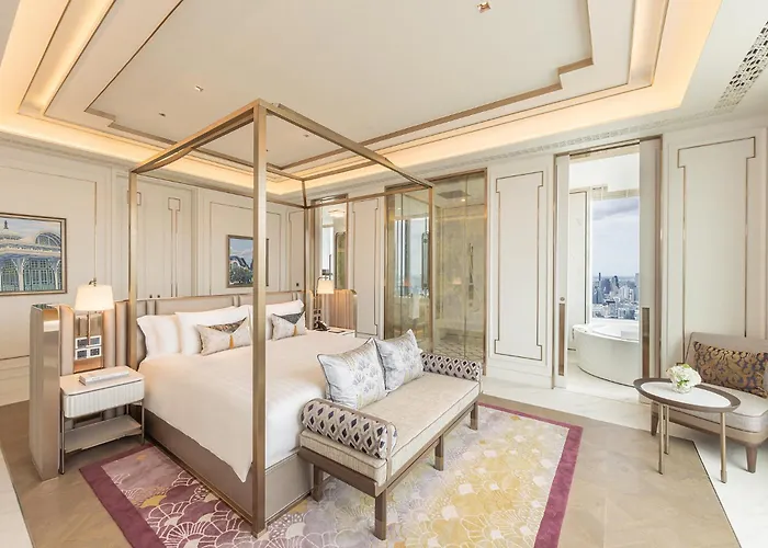 Eastin Grand Hotel Phayathai